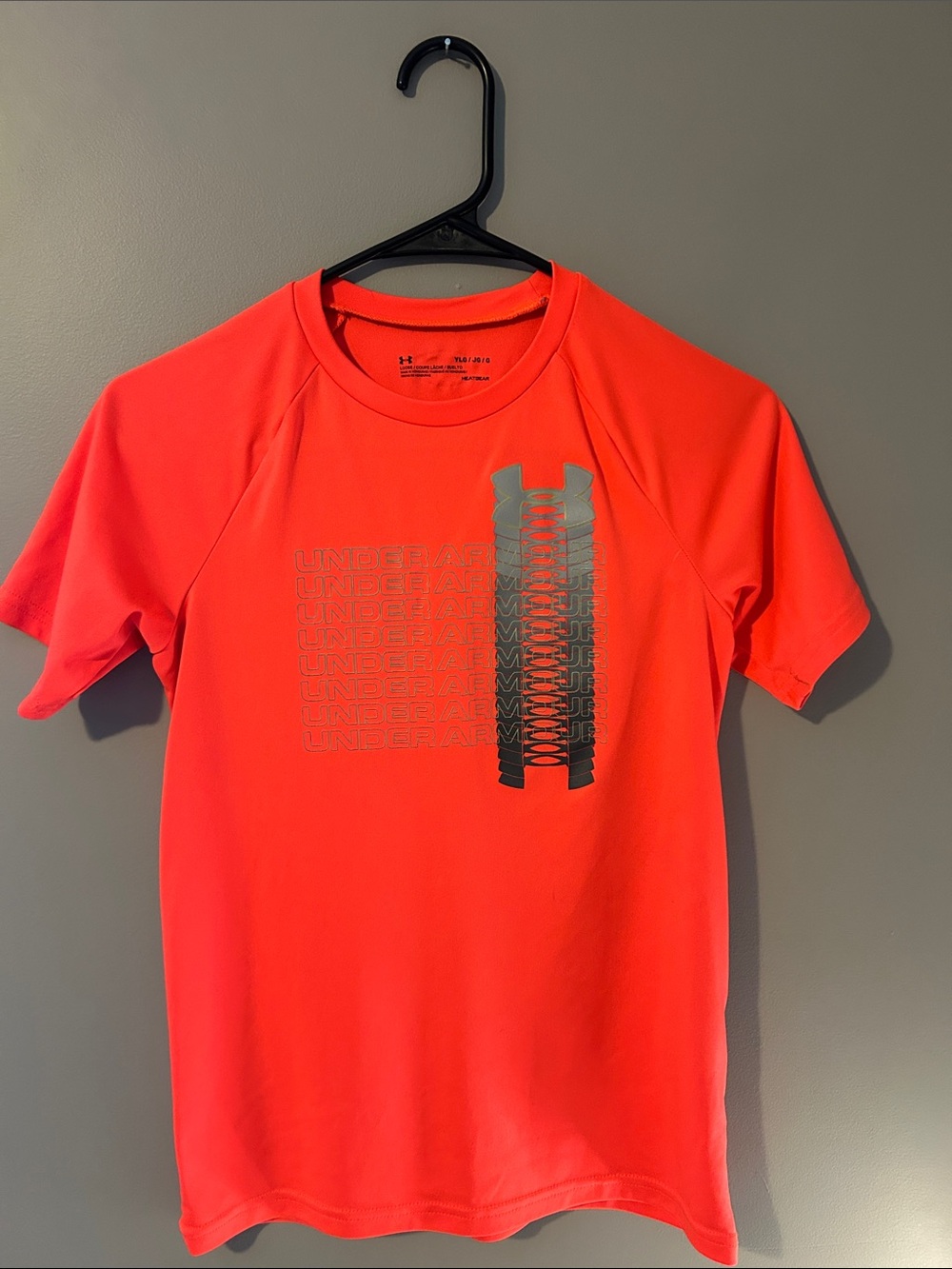 Under Armour Boy’s Youth Large Orange Short-Sleeve Performance Tee
